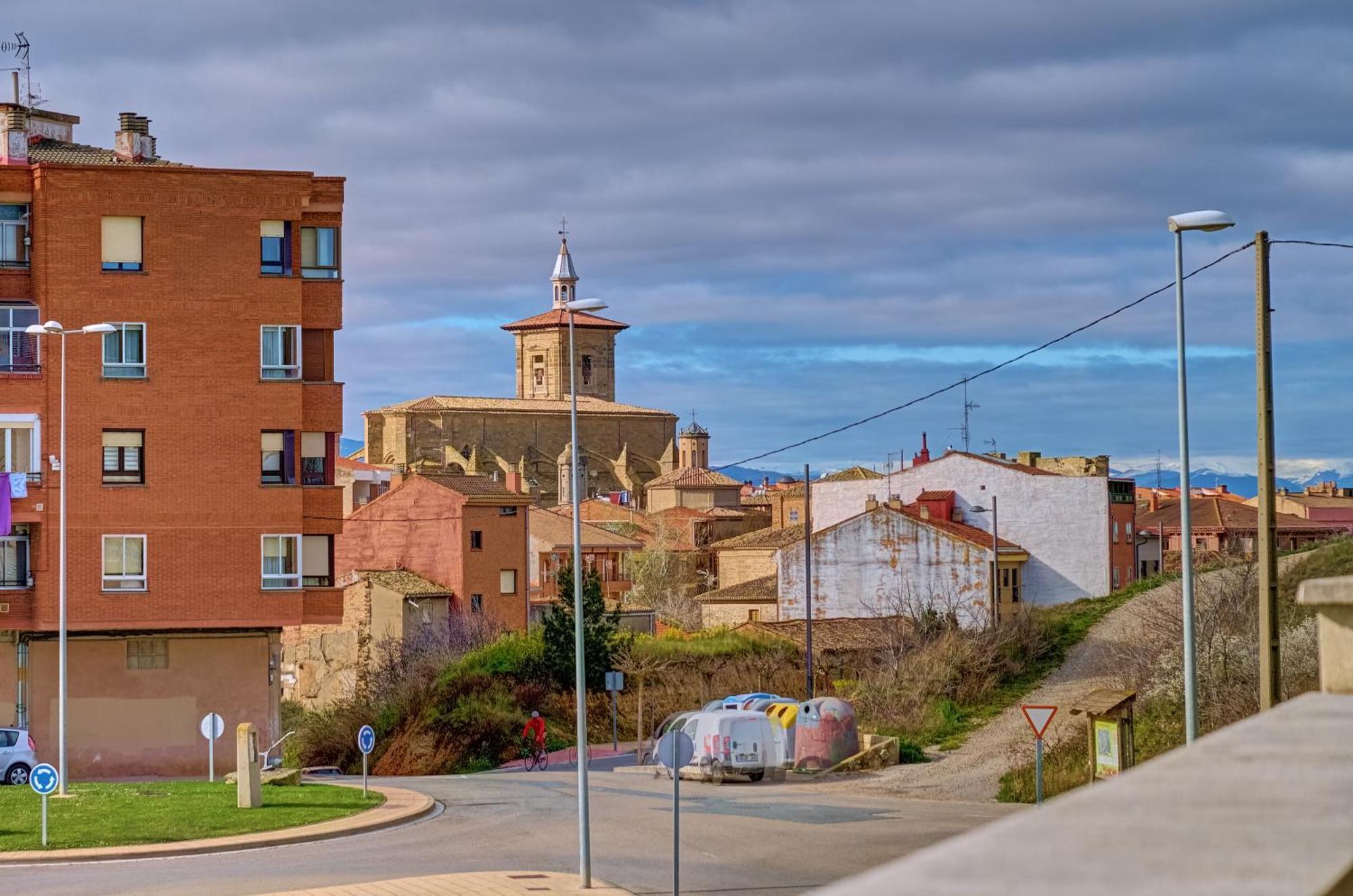 Casa Viana By Clabao Apartment Exterior photo